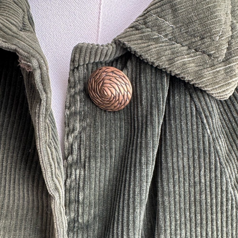 Vintage Olive Green Corduroy Utility Jacket Brass Buttons Retro Chic Earthy - Picture 2 of 12